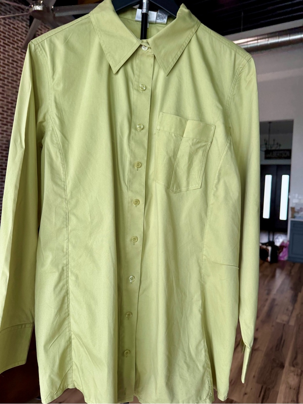 Chicos Light Green Button-Up Long Sleeve Shirt Top 2 / Large / 10-12